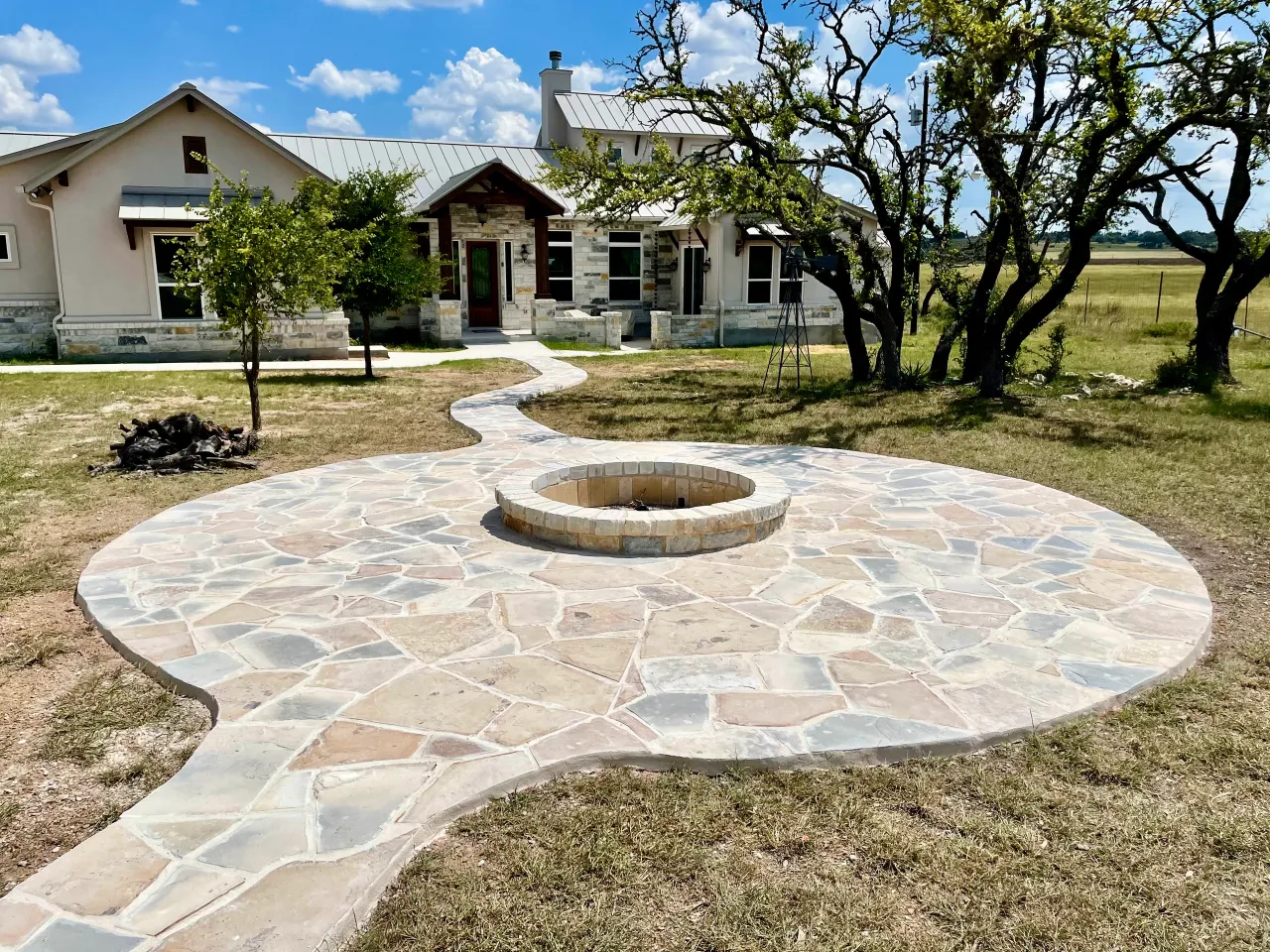 Hill Country Walkway